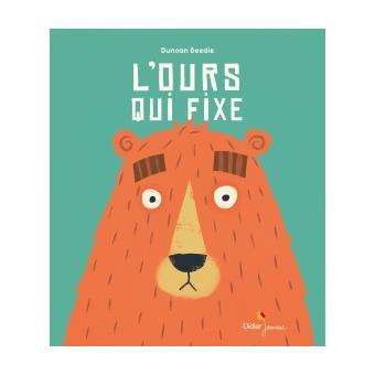l-ours-qui-fixe
